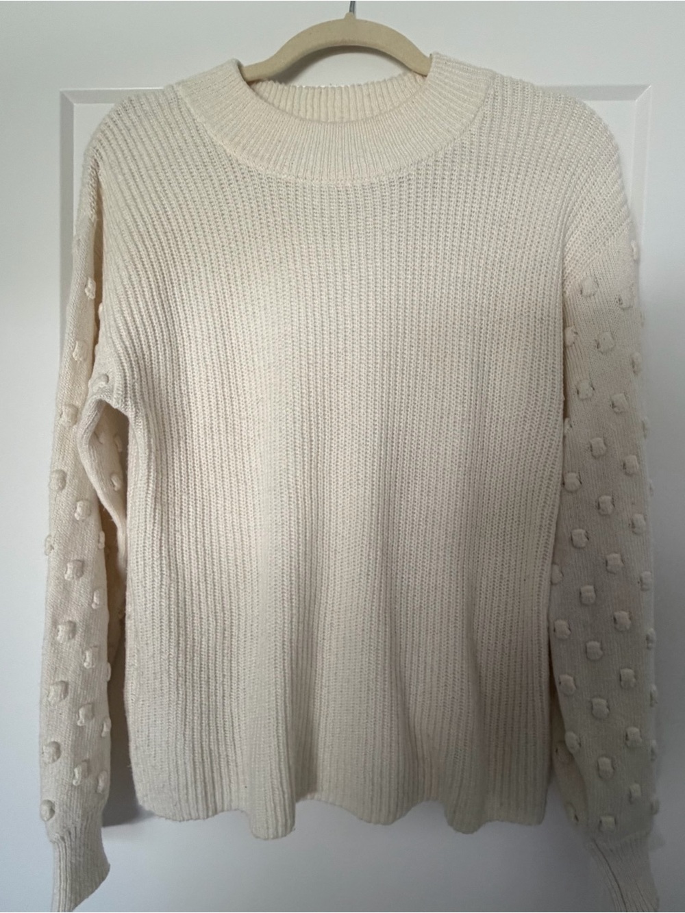 CeCe Women’s Cream Textured Knit Sweater
